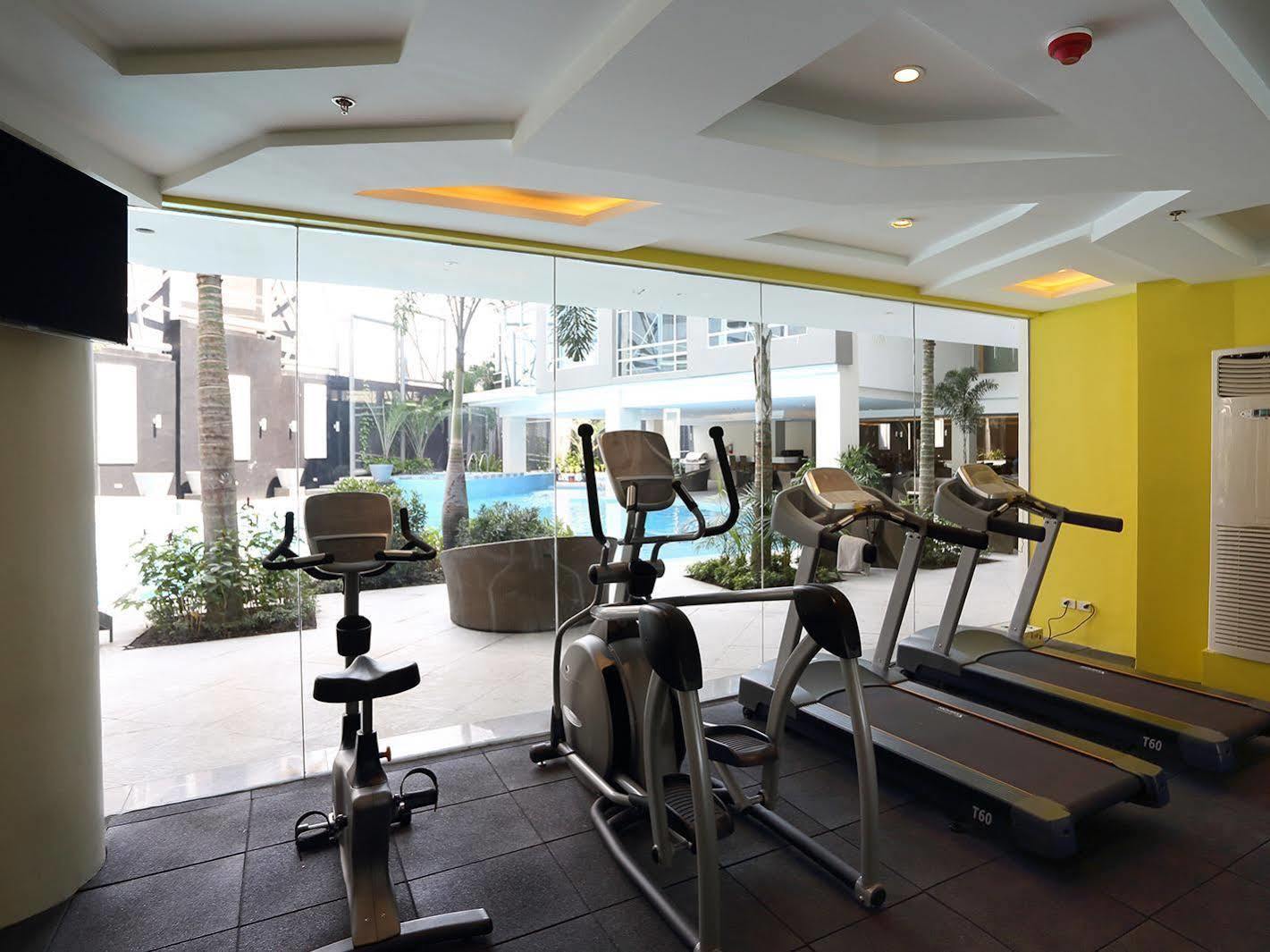 Greenleaf Hotel Gensan General Santos City Dış mekan fotoğraf