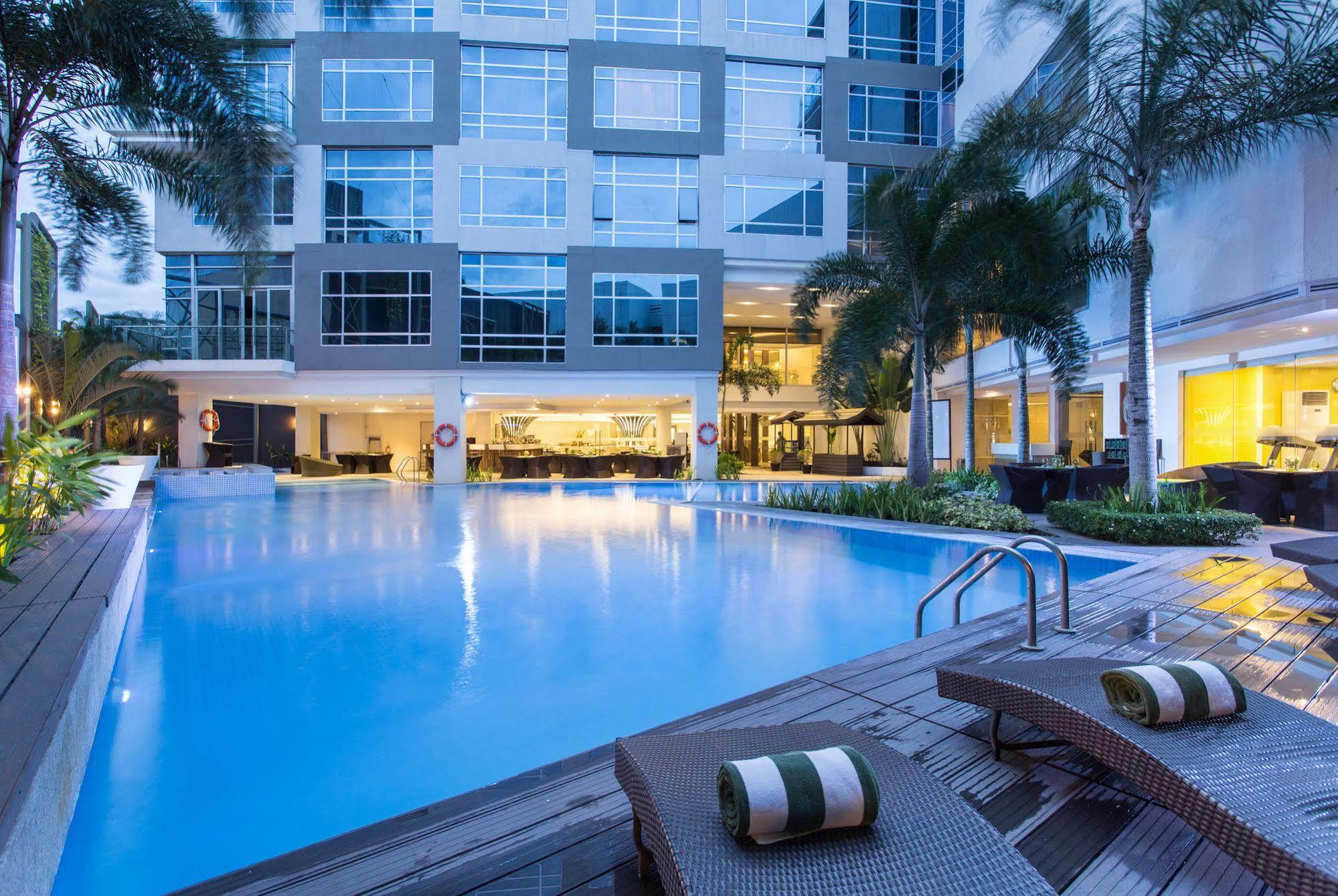 Greenleaf Hotel Gensan General Santos City Dış mekan fotoğraf